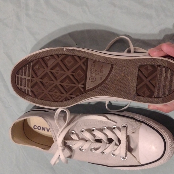 Converse - Picture 9 of 12